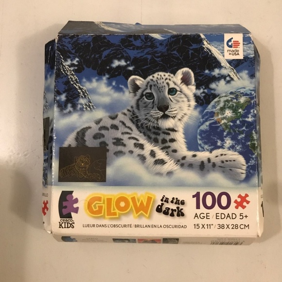 Kids Glow in the Dark Snow Leopard Puzzle - 100 Pieces - Picture 1 of 6